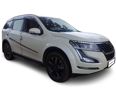 Mahindra XUV500-img
